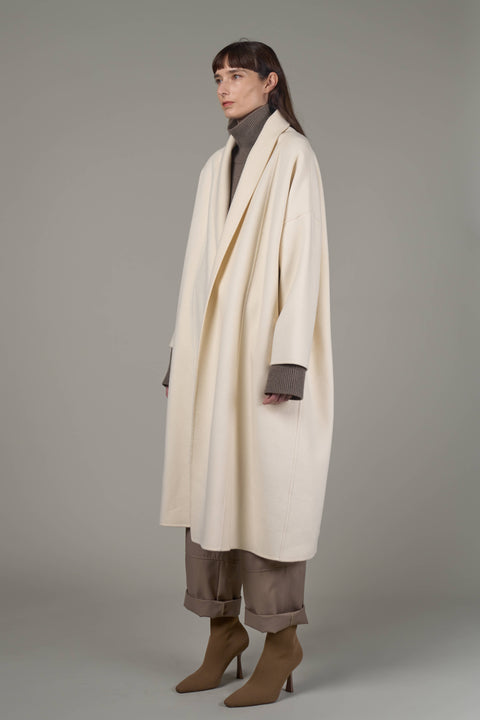 JLW005 Jadis Coat - White
