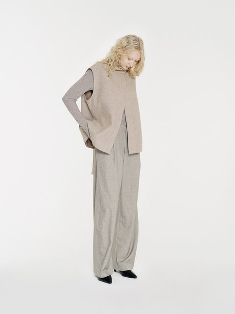 August Wool Vest with Scarf Beige