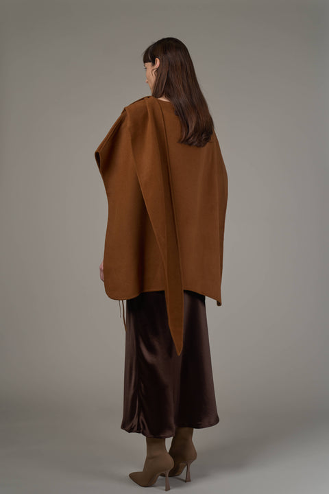 JLW004B Cortona Cape Toffee