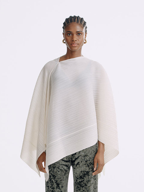 LT26083 Contour Pleated Cape