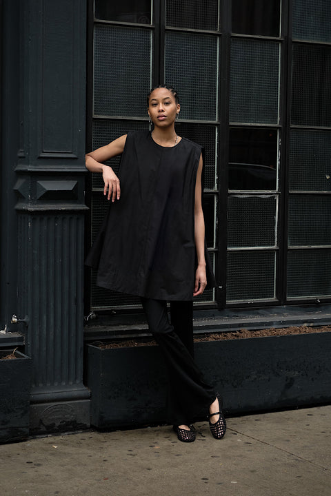 CZ25026 A-Line Black Sleeveless Shirt
